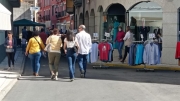 COMERCIO SALE A LA CALLE DE ABRIL DE 2022