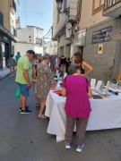 COMERCIO SALE A LA CALLE 10 DE AGOSTO