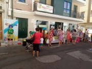 COMERCIO SALE A LA CALLE AGOSTO 2017